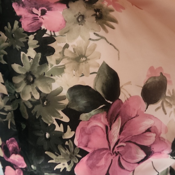 Floral One-Shoulder Gown - Picture 4 of 12